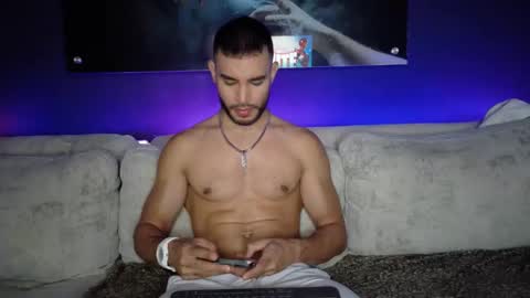 Snapshot of crhistian1_ chatting on 02/07/26, 10:46 CRHISTIAN online show from 02/07/26, 10:46