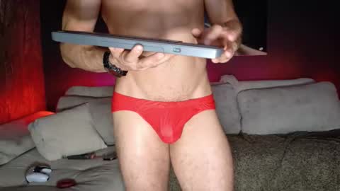 Snapshot of crhistian1_ chatting on 02/15/26, 07:51 CRHISTIAN online show from 02/15/26, 07:51