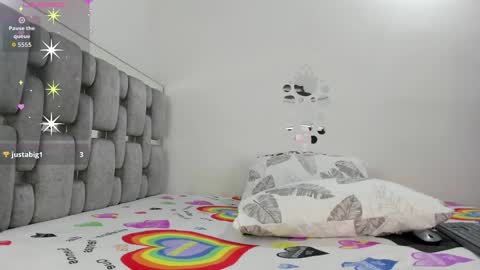 criistal_0 online show from 03/10/26, 01:32