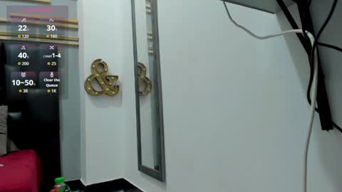criistal_castro online show from 04/28/26, 12:10