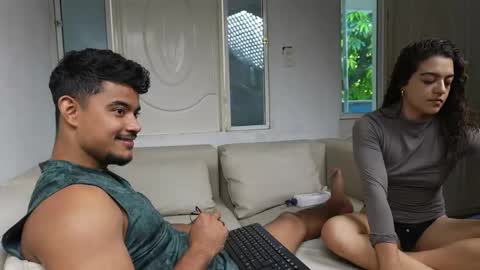 Crimson heart online show from 10/01/25, 02:01