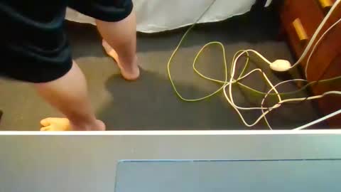 W online show from 02/12/25, 01:06