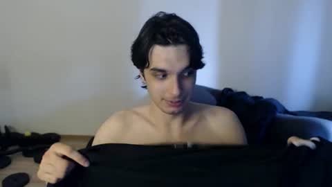 Snapshot of cris_peace chatting on 08/02/26, 12:36 JOIN IN A FAN CLUB AND YOU WILL HAVE 90 OF MY PHOTOVIDEO FREE FANSLY - online show from 08/02/26, 12:36