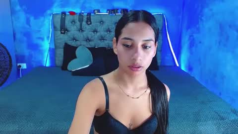 CRISANDMERY online show from 09/10/25, 04:12