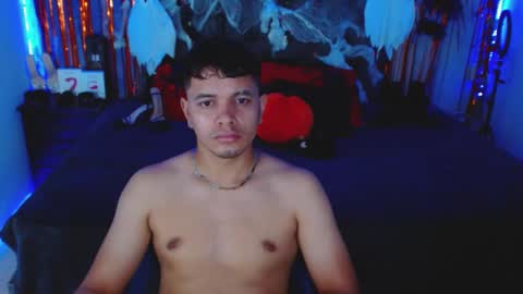 CRISANDMERY online show from 10/24/25, 07:49