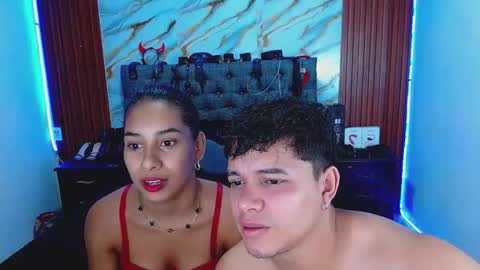 CRISANDMERY online show from 02/22/26, 04:24