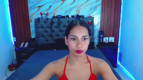 CRISANDMERY online show from 03/03/26, 10:21