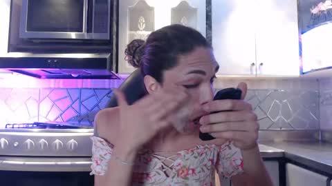Cristina Onazis online show from 05/25/26, 05:52