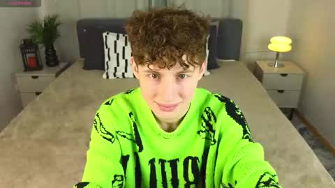 Chris online show from 02/15/26, 03:53