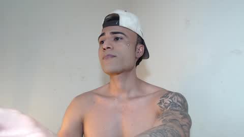 Snapshot of criss_salas chatting on 12/04/24, 08:23 Cristian online show from 12/04/24, 08:23