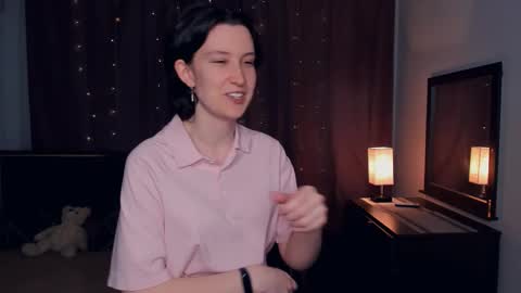 Clara online show from 12/02/25, 08:08