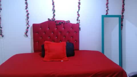 cristal541658 online show from 02/12/26, 01:17