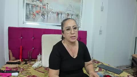 Snapshot of cristal_18xxx chatting on 03/12/25, 10:07 Cristal online show from 03/12/25, 10:07