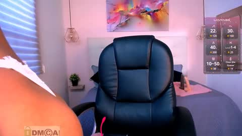 cristal__adams online show from 01/29/25, 12:24
