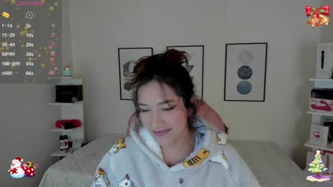 Snapshot of cristal__hot_1 chatting on 12/10/24, 04:13 Cristal online show from 12/10/24, 04:13