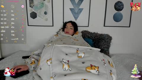 Snapshot of cristal__hot_1 chatting on 12/21/24, 07:35 Cristal online show from 12/21/24, 07:35