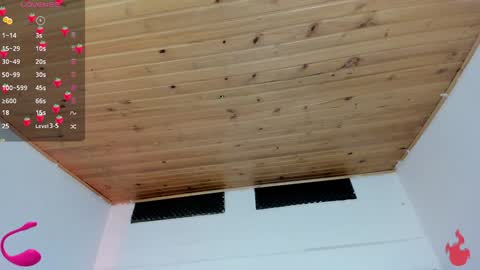 Snapshot of cristal__hot_1 chatting on 01/12/25, 10:02 Cristal online show from 01/12/25, 10:02