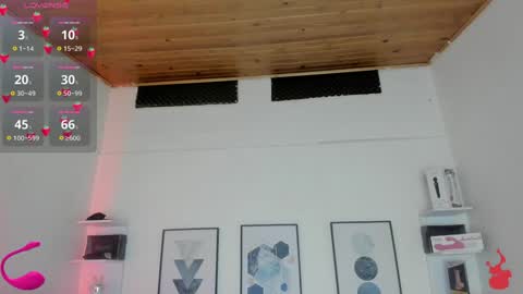 Snapshot of cristal__hot_1 chatting on 01/19/25, 10:06 Cristal online show from 01/19/25, 10:06