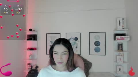 Snapshot of cristal__hot_1 chatting on 01/25/25, 04:02 Cristal online show from 01/25/25, 04:02