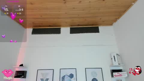 Snapshot of cristal__hot_1 chatting on 03/03/25, 04:03 Cristal online show from 03/03/25, 04:03