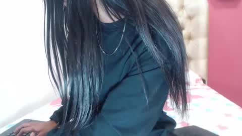 cristal_aron online show from 12/07/24, 05:26