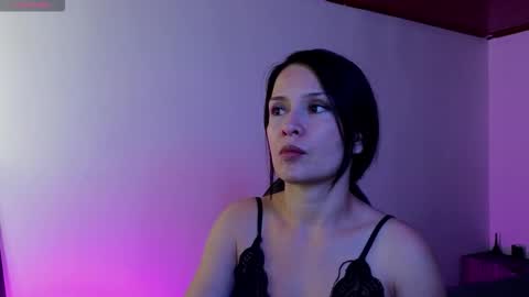 Snapshot of cristal_hilton_10 chatting on 12/01/25, 01:43 Alejandra from Wednesday to Saturday from 1000 pm to 400 am Colombian hour online show from 12/01/25, 01:43