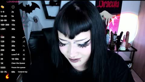 Cris online show from 11/24/25, 09:47