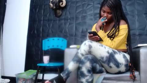 Hanna  online show from 09/29/25, 09:36