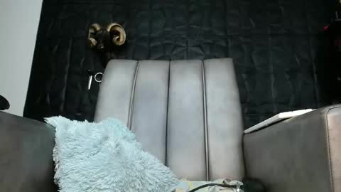 Hanna  online show from 05/28/26, 01:58