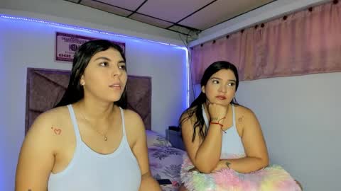 Snapshot of cristal_smith20 chatting on 02/19/26, 01:29 cristal_smith20 online show from 02/19/26, 01:29