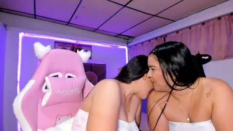 cristal_smith20 online show from 03/26/26, 10:26