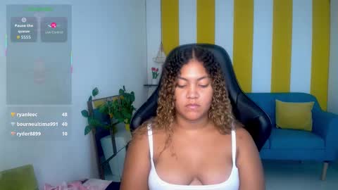 Cristal online show from 12/04/25, 11:57