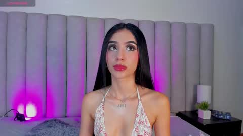 Nicole  Connection time 220pm-910pmCol online show from 03/03/25, 07:39