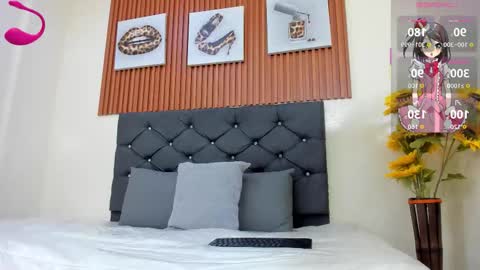 cristale69 online show from 10/21/25, 02:34