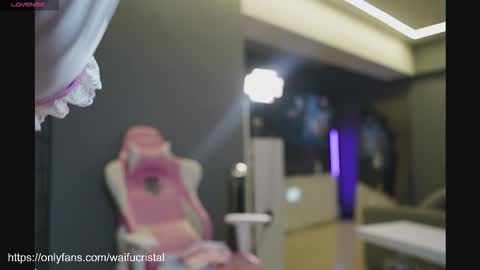 Laura online show from 11/02/25, 11:29