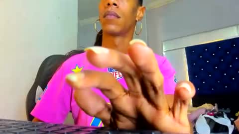 cristalhot333 online show from 07/17/26, 11:39