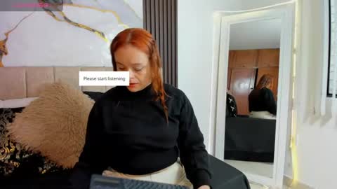 Snapshot of cristalwalker__ chatting on 06/15/26, 11:12 cristal walker online show from 06/15/26, 11:12