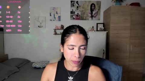 veronika online show from 02/12/26, 01:33