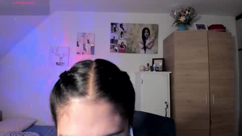 veronika online show from 02/25/26, 03:05