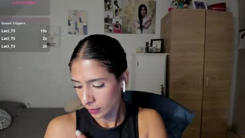 Snapshot of cristamunez chatting on 06/13/26, 03:37 veronika online show from 06/13/26, 03:37