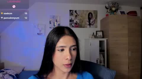 Snapshot of cristamunez chatting on 06/22/26, 03:36 veronika online show from 06/22/26, 03:36