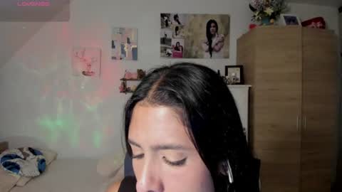 Snapshot of cristamunez chatting on 06/28/26, 03:34 veronika online show from 06/28/26, 03:34