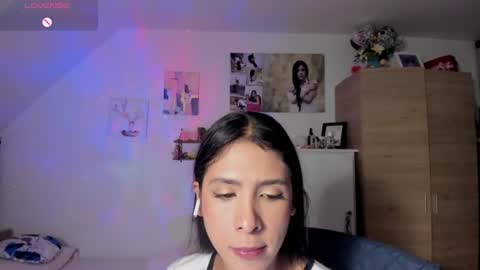 Snapshot of cristamunez chatting on 06/29/26, 01:12 veronika online show from 06/29/26, 01:12