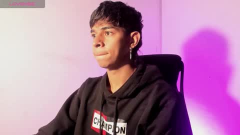 cristhian online show from 01/14/26, 03:34