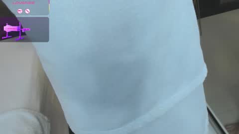 C R I S T I N online show from 03/25/26, 09:54