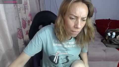 cristina online show from 03/30/26, 08:21