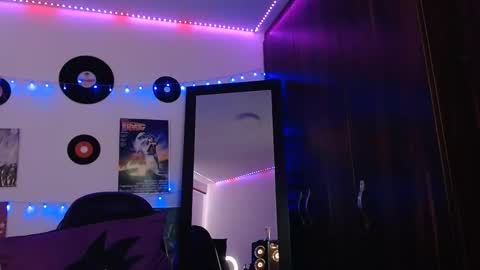 Christina online show from 02/18/25, 08:14