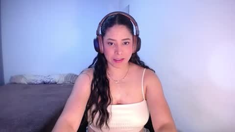 Cristina online show from 12/19/25, 12:17