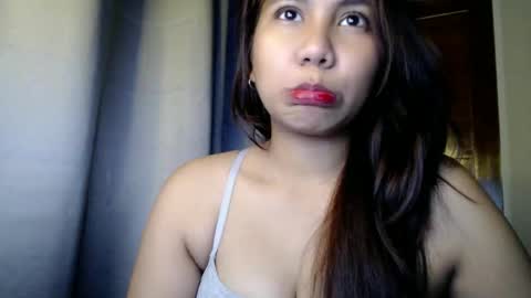 Snapshot of cristinavalerie chatting on 10/11/25, 05:39 Cristina Valerie online show from 10/11/25, 05:39