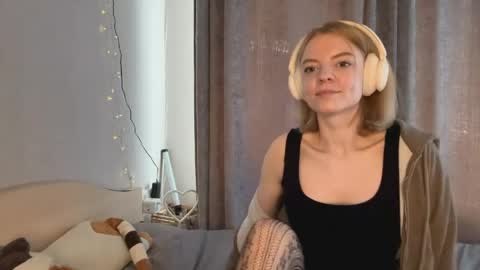 Marry online show from 03/31/26, 01:33